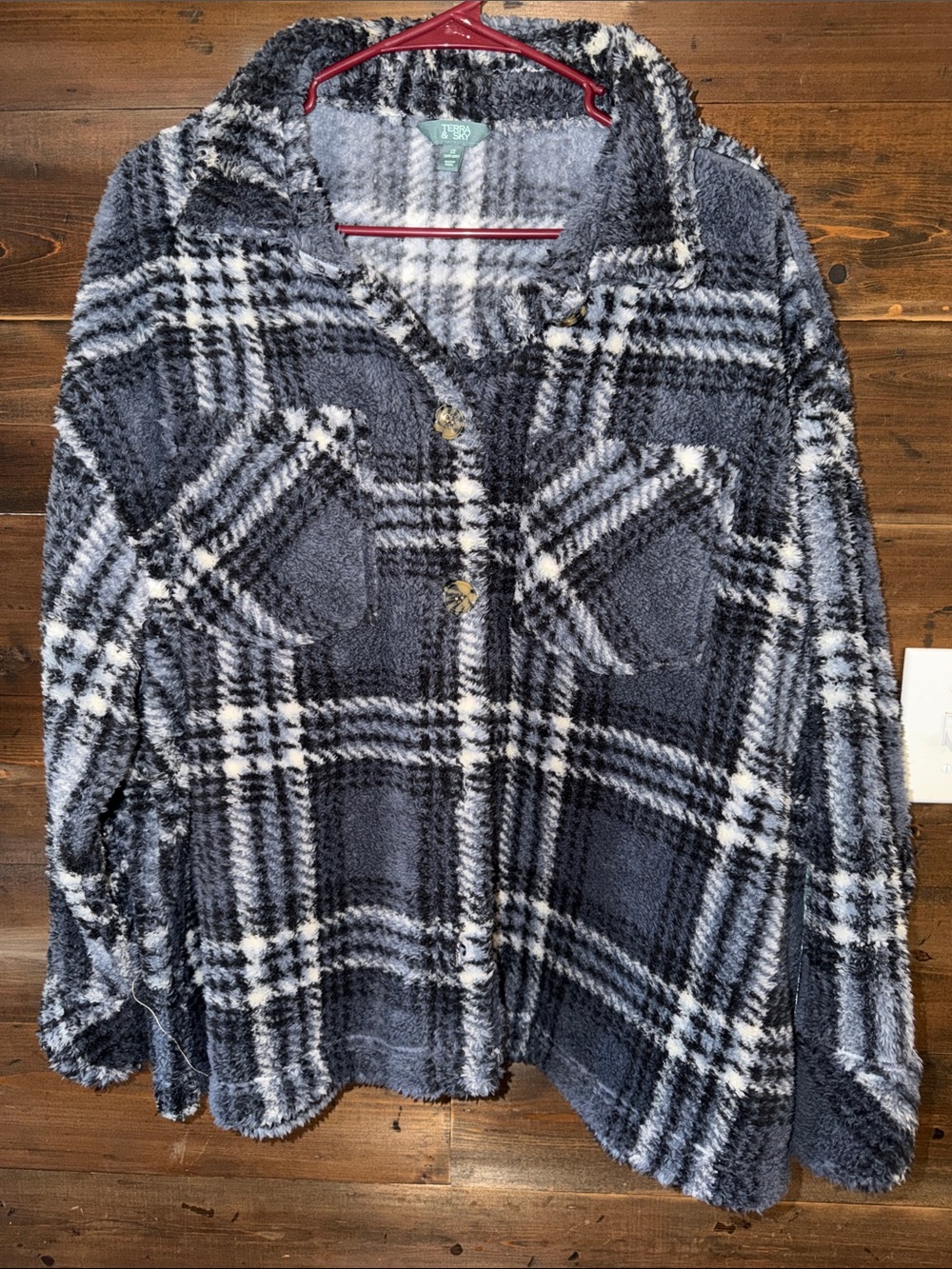 Terra & Sky Plush Plaid Shacket - Gray & White